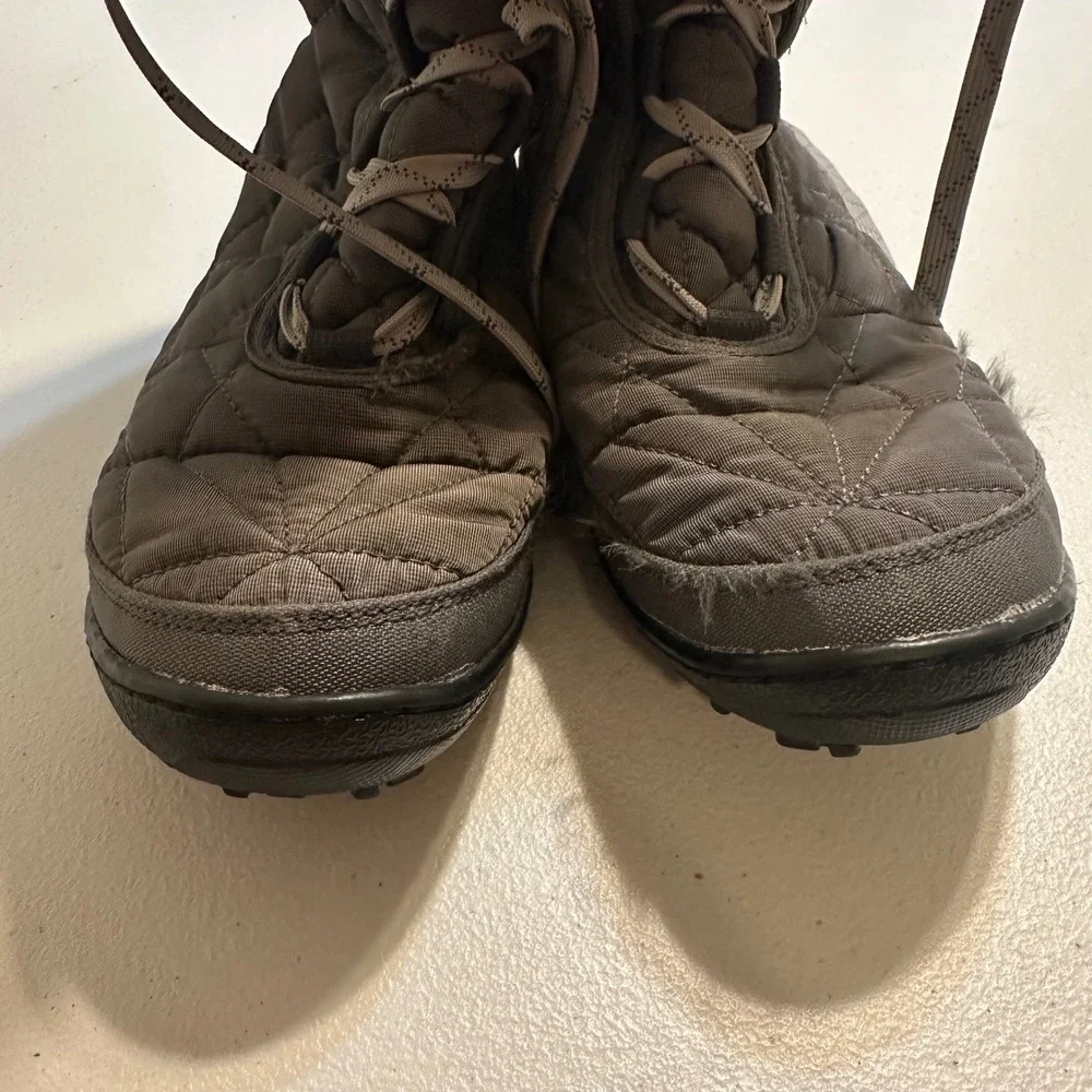 Columbia Minx Mid II Boots Womens 9 Grey Waterproof Winter Snow Outdoor‎